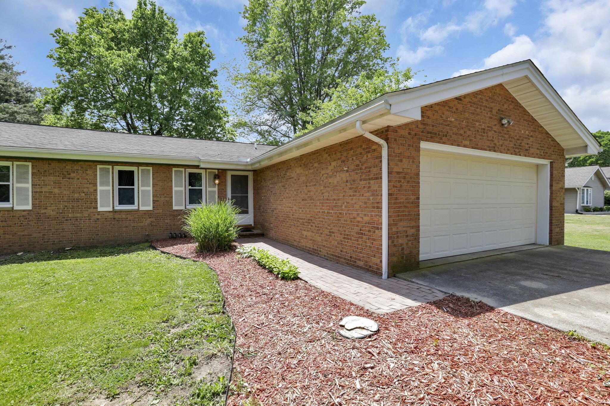 4655 Hayes Road, Groveport, Ohio image 4