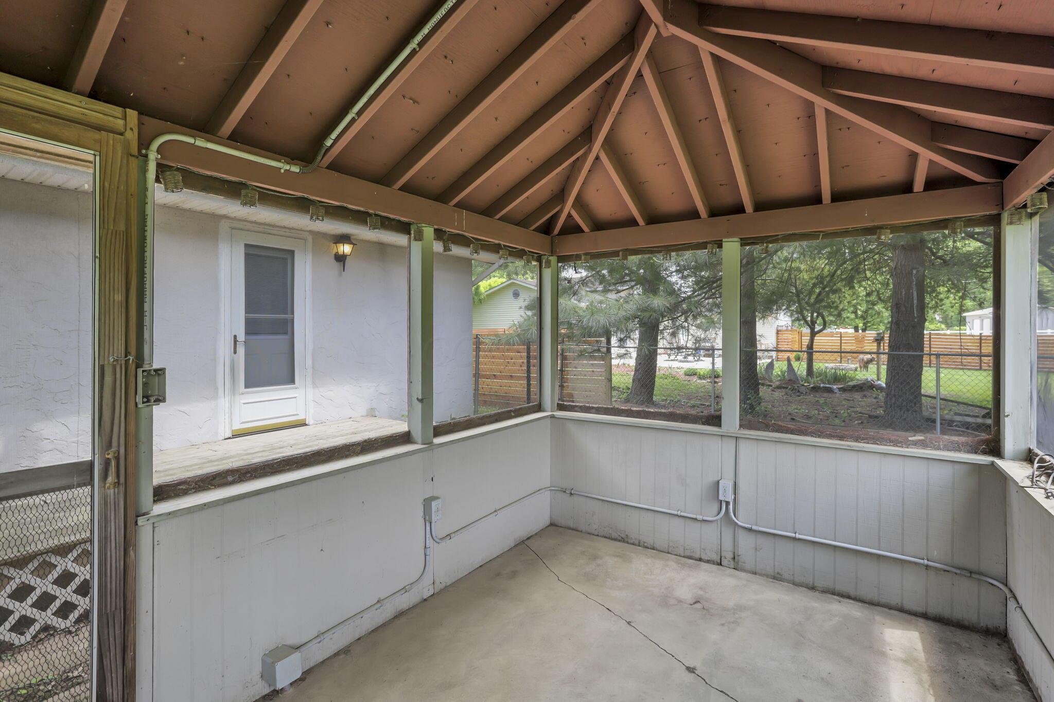 4655 Hayes Road, Groveport, Ohio image 46