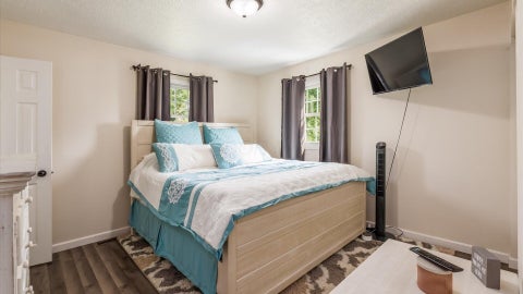 Tiny photo for 5541 Ridgewood Drive, Cambridge, OH 43725 (MLS # 226035913)