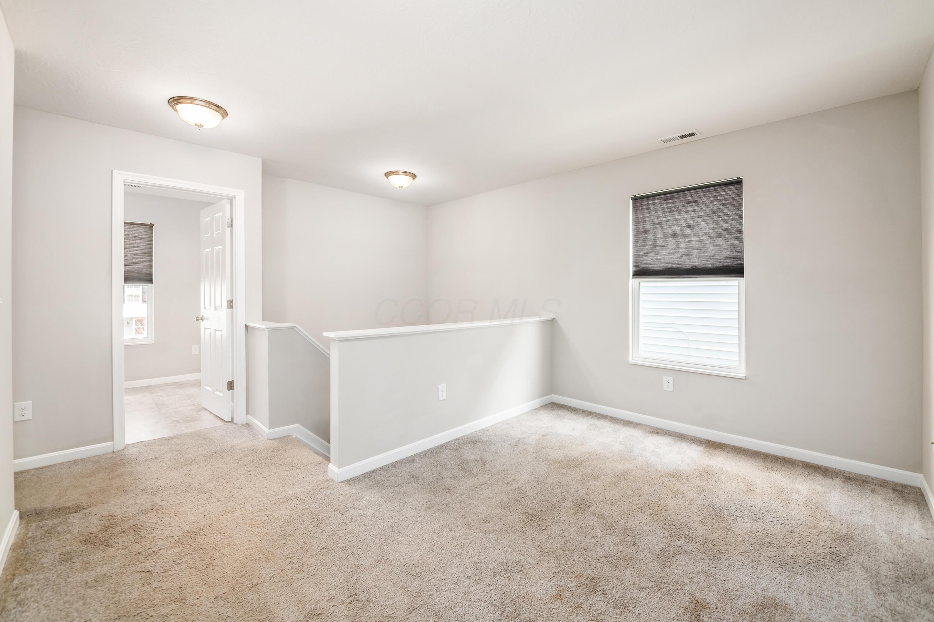 395 Nells Way, Lockbourne, Ohio image 24
