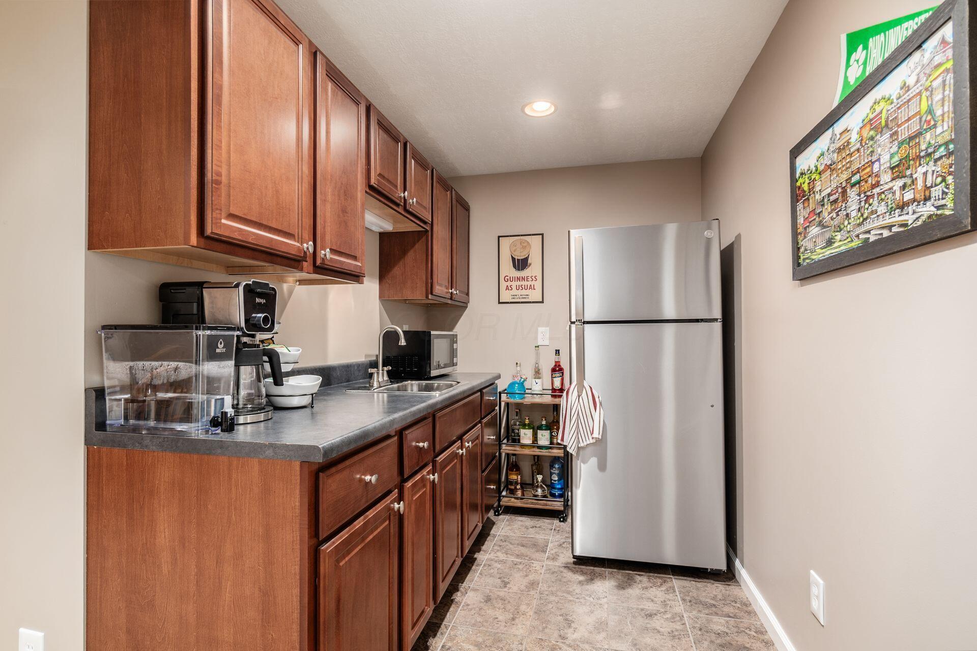 4381 Grathrine Court, Lewis Center, Ohio image 36