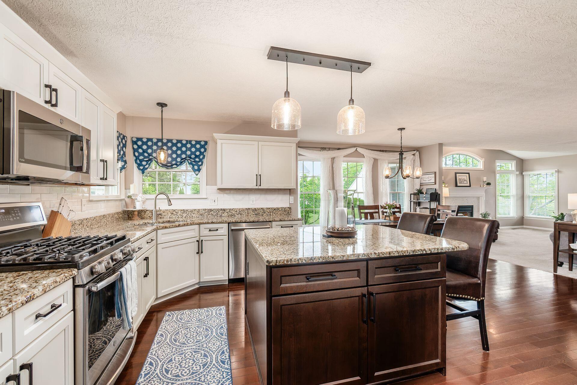 4381 Grathrine Court, Lewis Center, Ohio image 12
