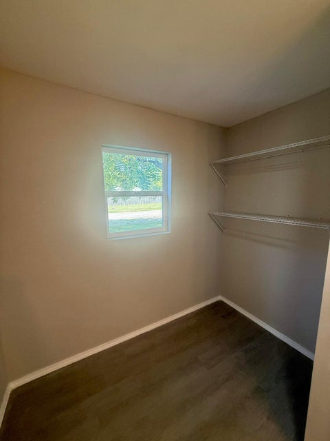 Tiny photo for 197 Harrison Street, Marion, OH 43302 (MLS # 226028783)