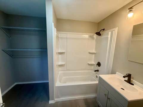 Tiny photo for 197 Harrison Street, Marion, OH 43302 (MLS # 226028783)