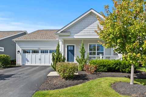 Photo of 7678 Gateway Boulevard, Powell, OH 43065 (MLS # 226012269)