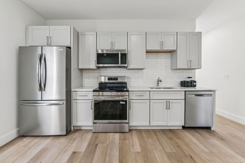 Tiny photo for 547 Berkeley Road, Columbus, OH 43205 (MLS # 225044839)