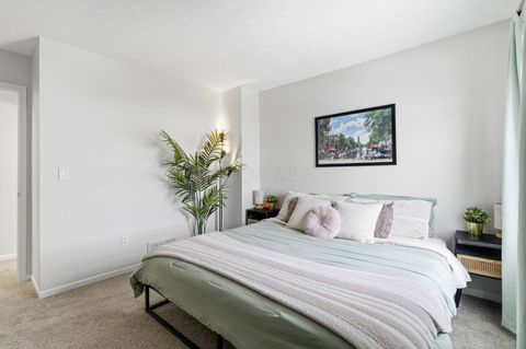 Tiny photo for 1639 Holland Drive, Hilliard, OH 43026 (MLS # 226002951)