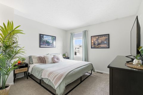 Tiny photo for 1639 Holland Drive, Hilliard, OH 43026 (MLS # 226002951)