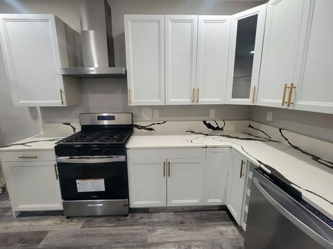 Tiny photo for 12 E Saint Clair Street, Newark, OH 43055 (MLS # 226000527)