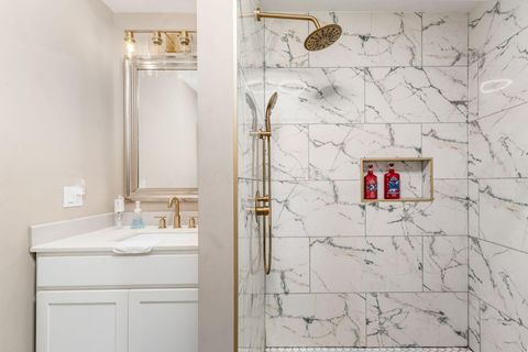 Tiny photo for 12 E Saint Clair Street, Newark, OH 43055 (MLS # 226000527)