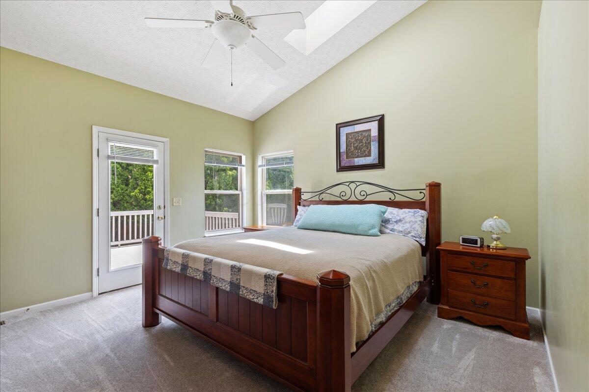 2880 Longridge Way, Grove City, Ohio image 17