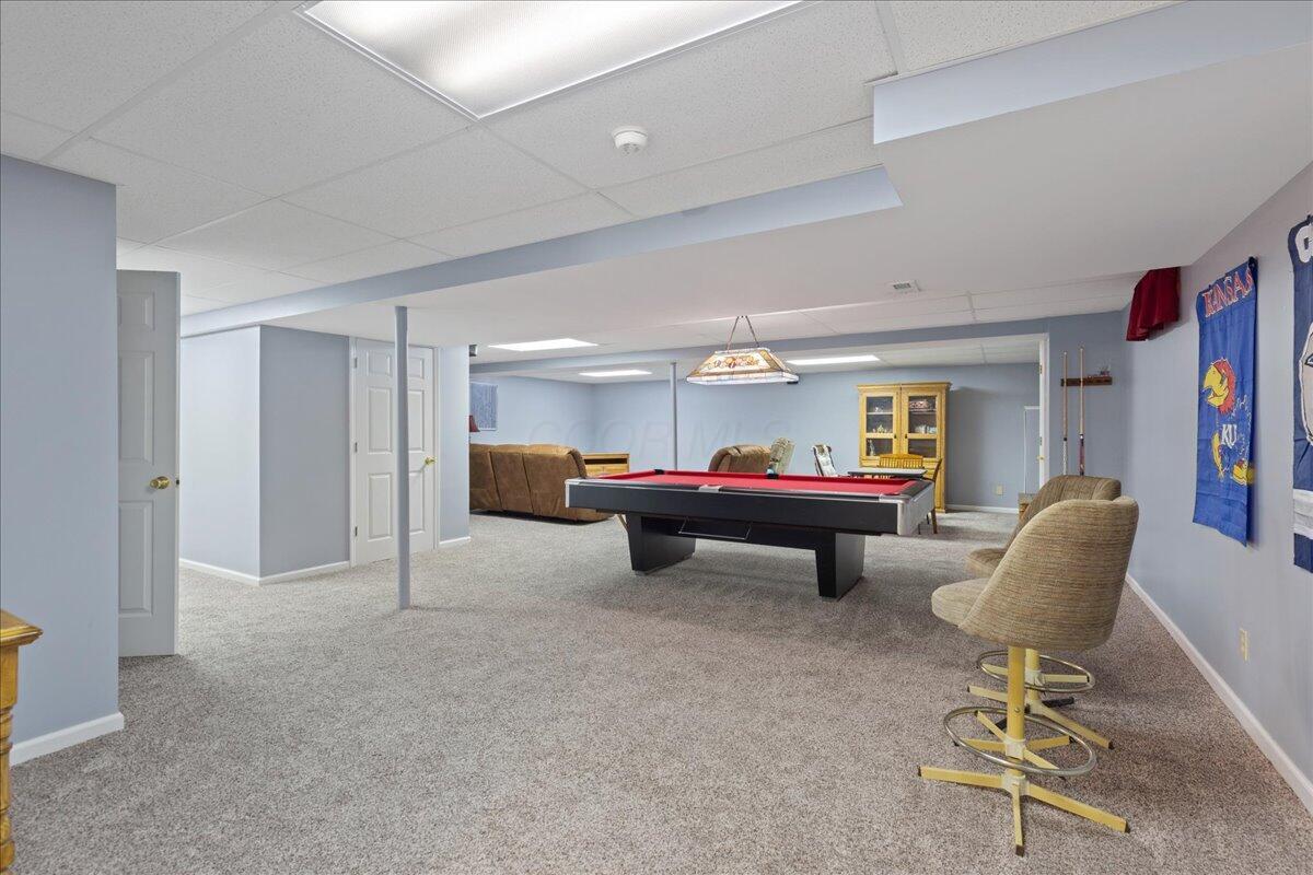 2880 Longridge Way, Grove City, Ohio image 29