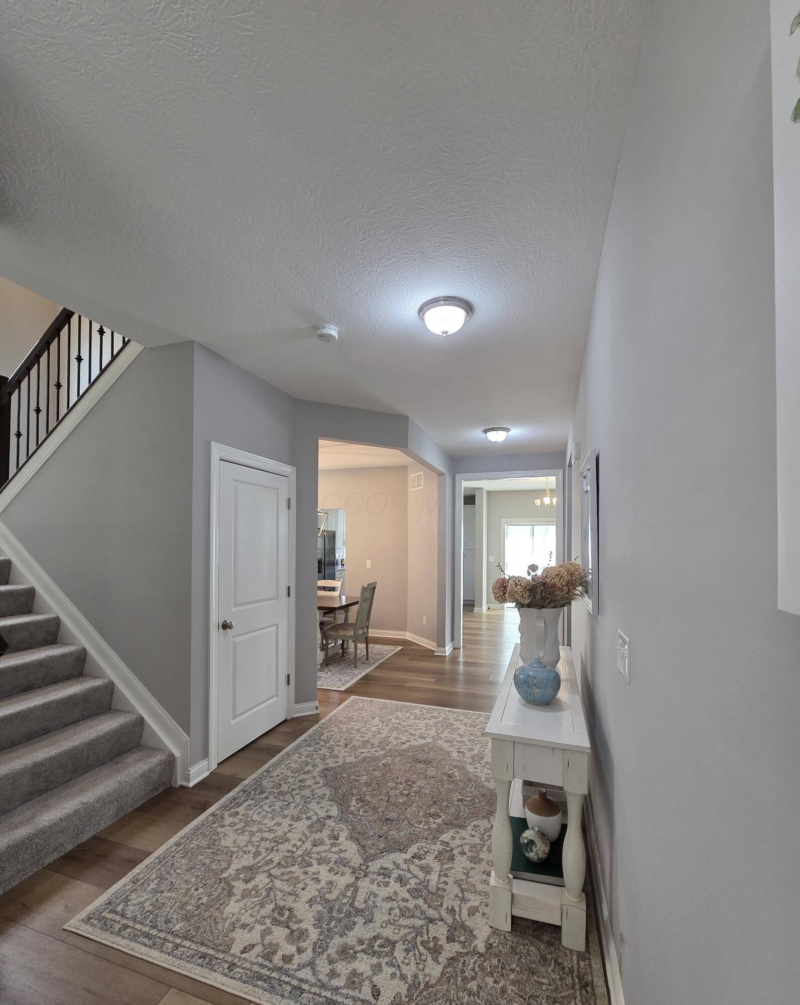 7306 Whimbrel Lane, Sunbury, Ohio image 4