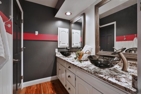 Tiny photo for 8547 Pitlochry Court, Dublin, OH 43017 (MLS # 225041915)