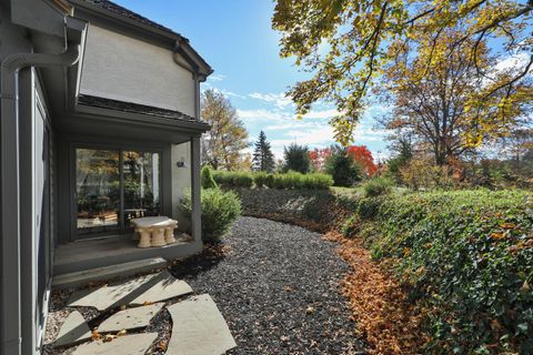 Tiny photo for 8547 Pitlochry Court, Dublin, OH 43017 (MLS # 225041915)