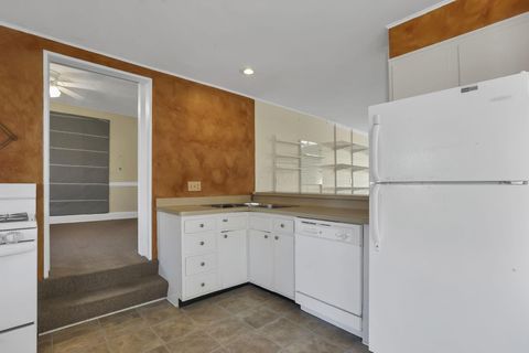 Tiny photo for 563 S Dawson Avenue, Columbus, OH 43209 (MLS # 225037656)