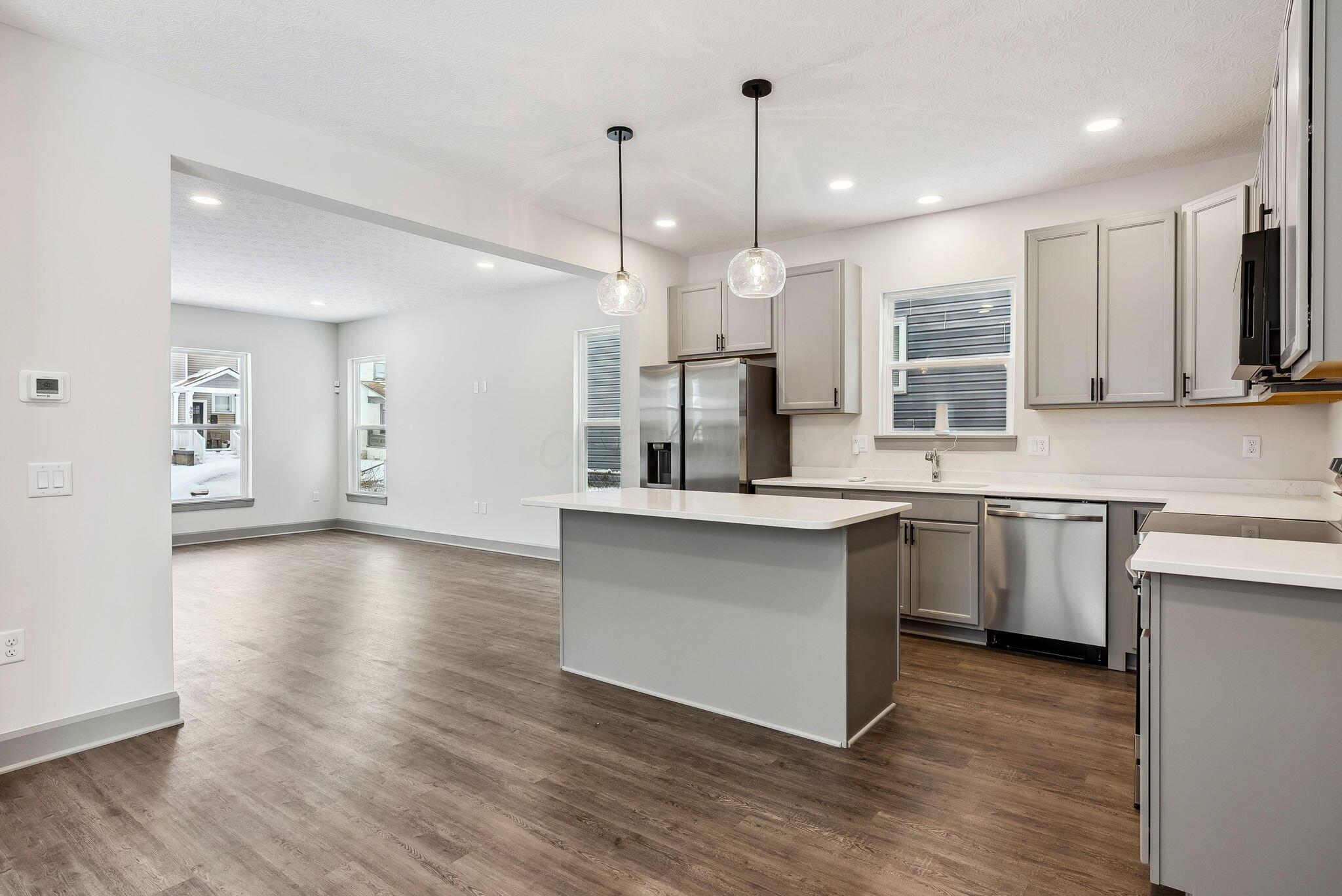 910 Ellsworth Avenue, Columbus, Ohio image 15