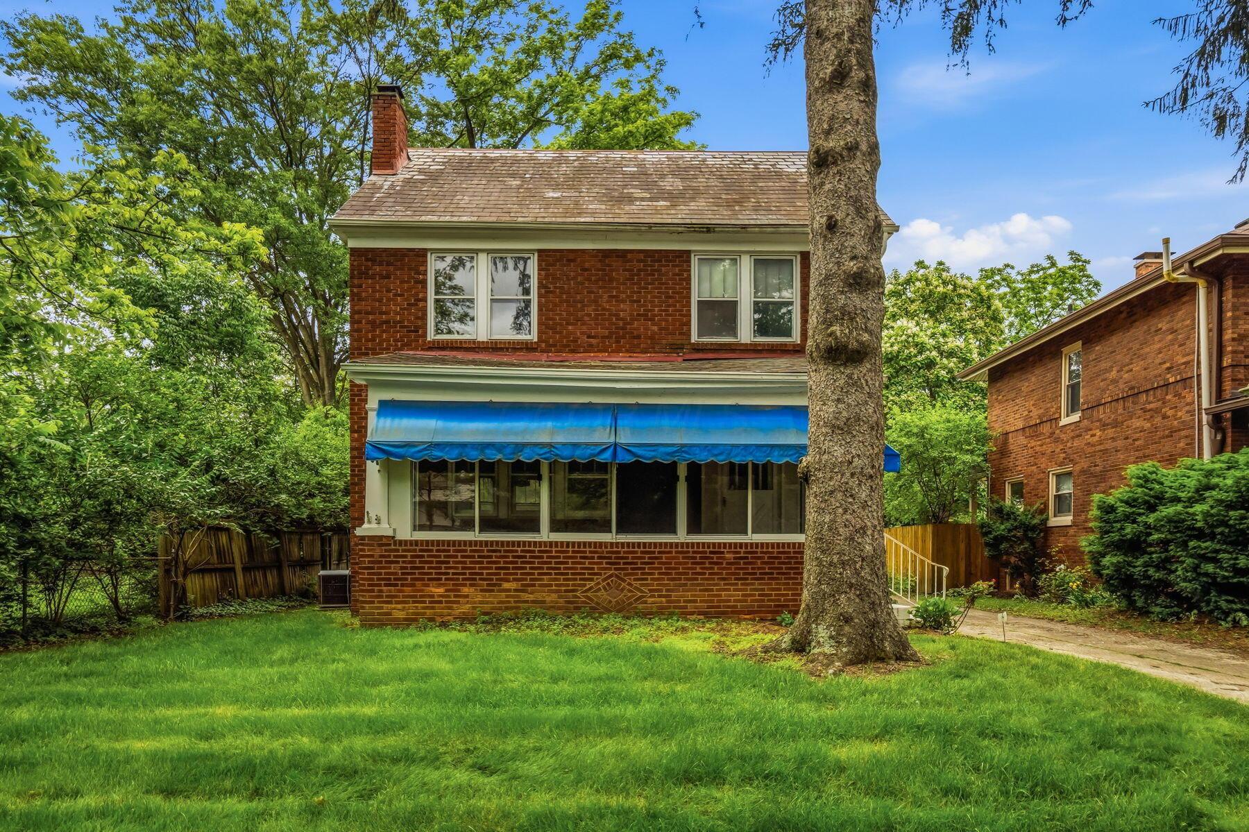 76 N Cassady Avenue