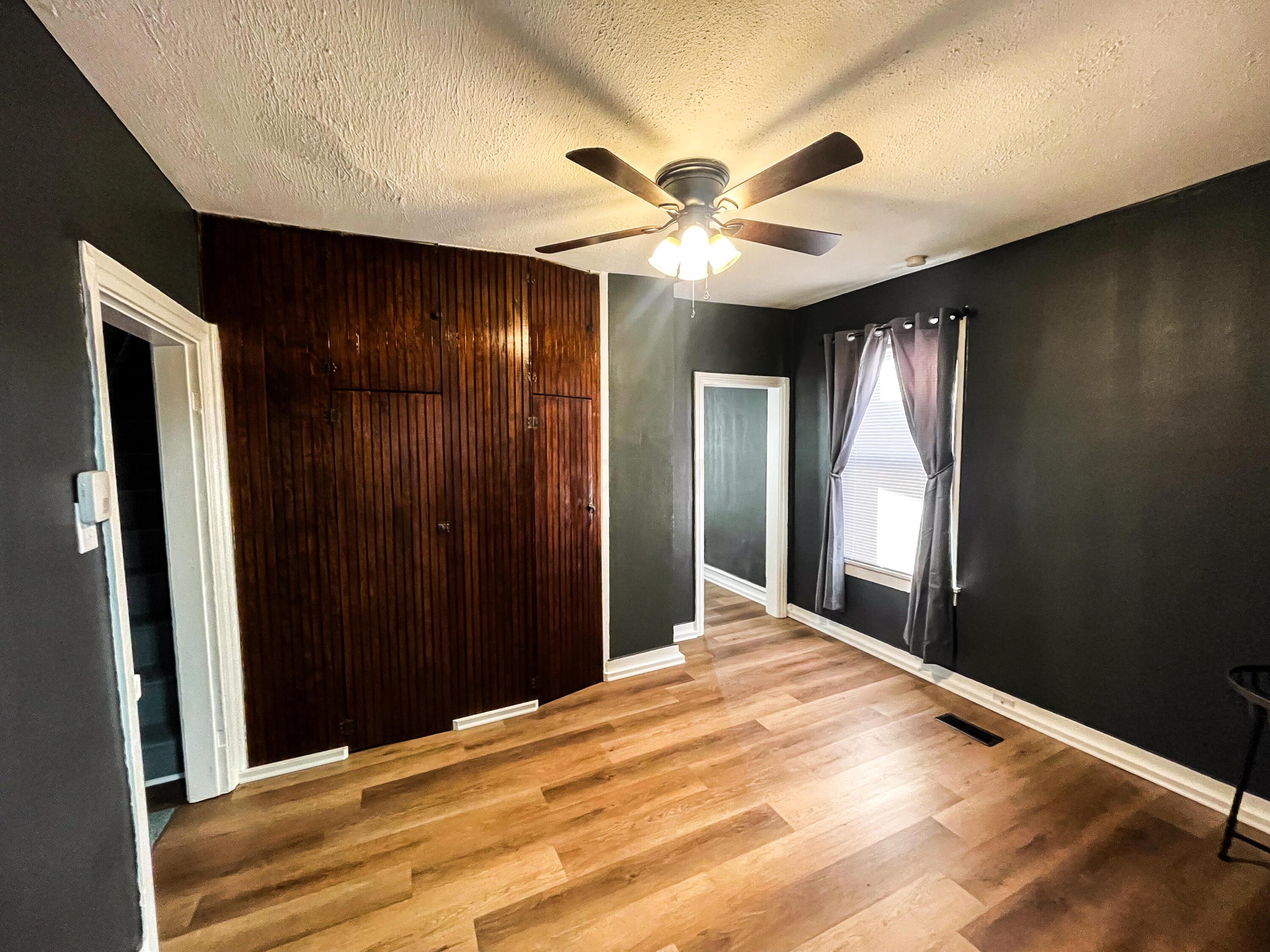 132 W Mill Street, Circleville, Ohio image 7