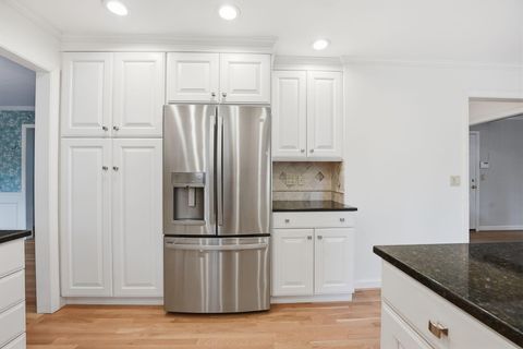 Tiny photo for 1955 Rosebery Drive, Upper Arlington, OH 43220 (MLS # 226014067)