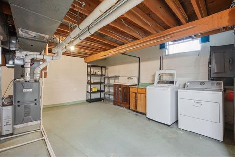 Tiny photo for 1955 Rosebery Drive, Upper Arlington, OH 43220 (MLS # 226014067)