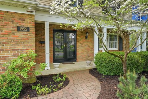 Tiny photo for 1955 Rosebery Drive, Upper Arlington, OH 43220 (MLS # 226014067)