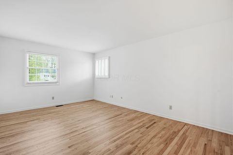 Tiny photo for 1955 Rosebery Drive, Upper Arlington, OH 43220 (MLS # 226014067)
