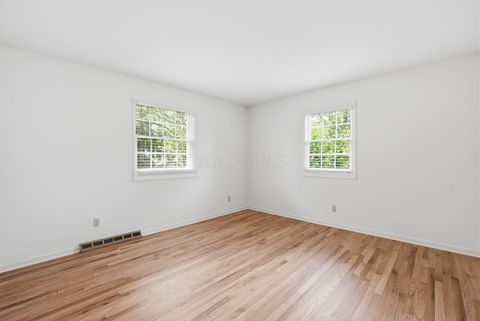 Tiny photo for 1955 Rosebery Drive, Upper Arlington, OH 43220 (MLS # 226014067)