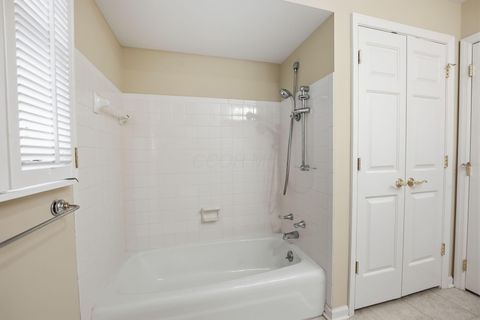 Tiny photo for 1955 Rosebery Drive, Upper Arlington, OH 43220 (MLS # 226014067)