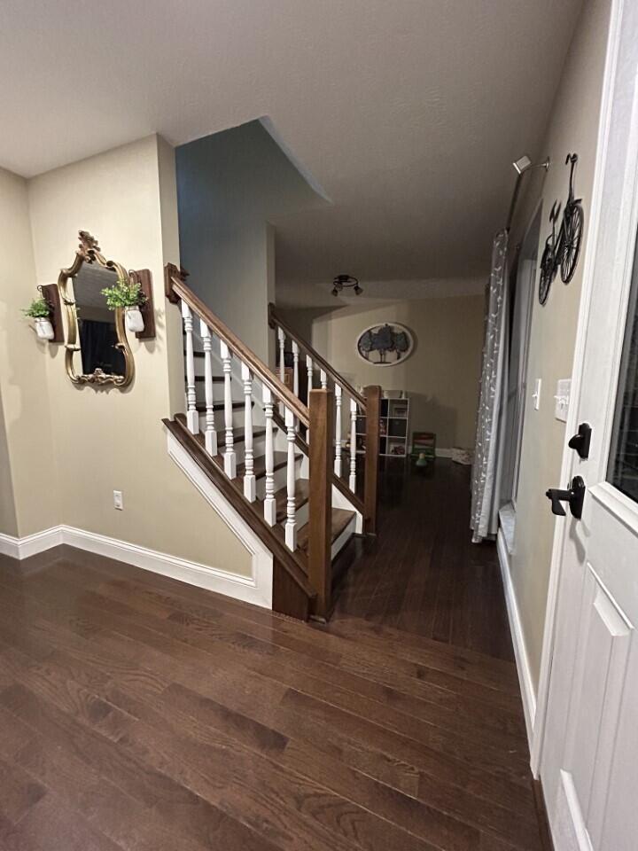 5321 Longshadow Drive, Westerville, Ohio image 4