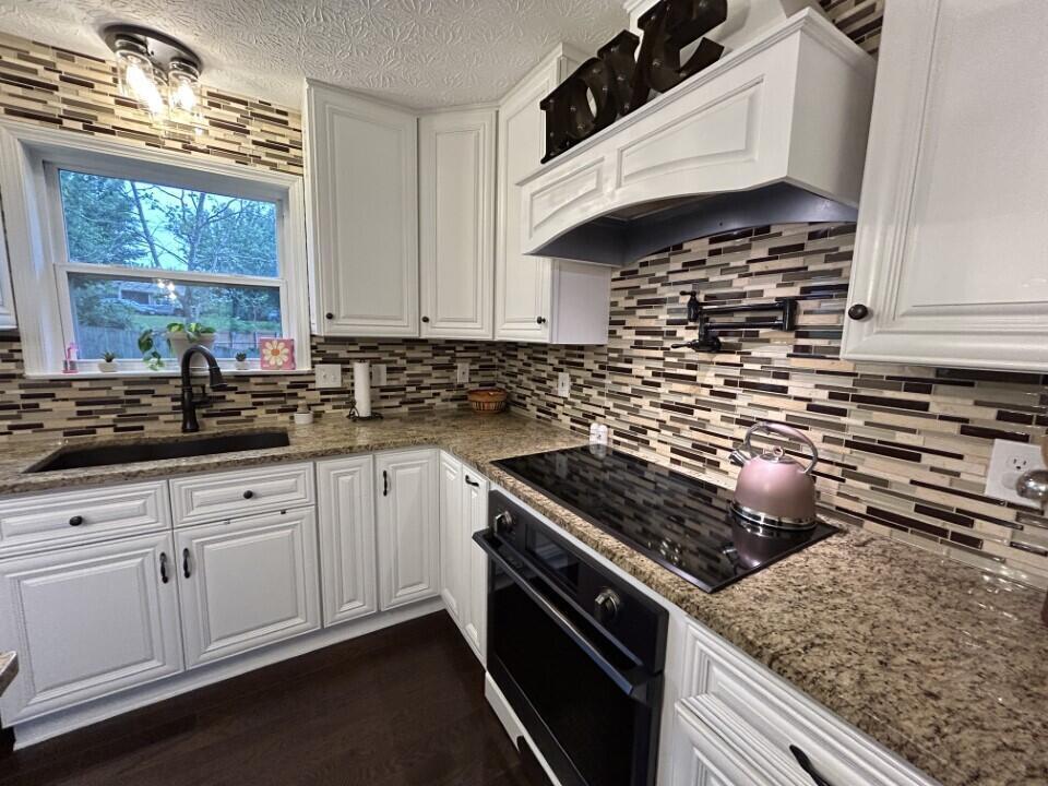 5321 Longshadow Drive, Westerville, Ohio image 9