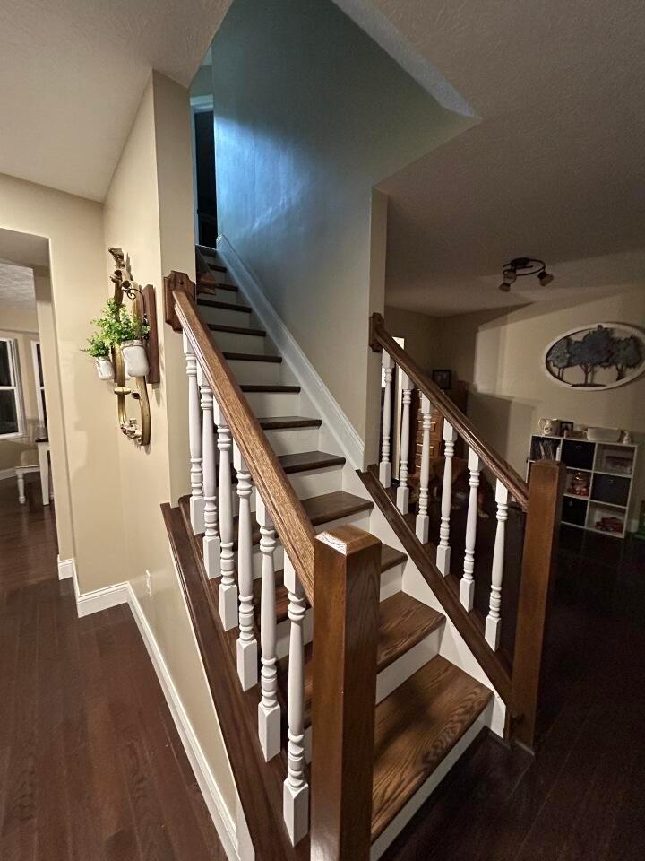 5321 Longshadow Drive, Westerville, Ohio image 3