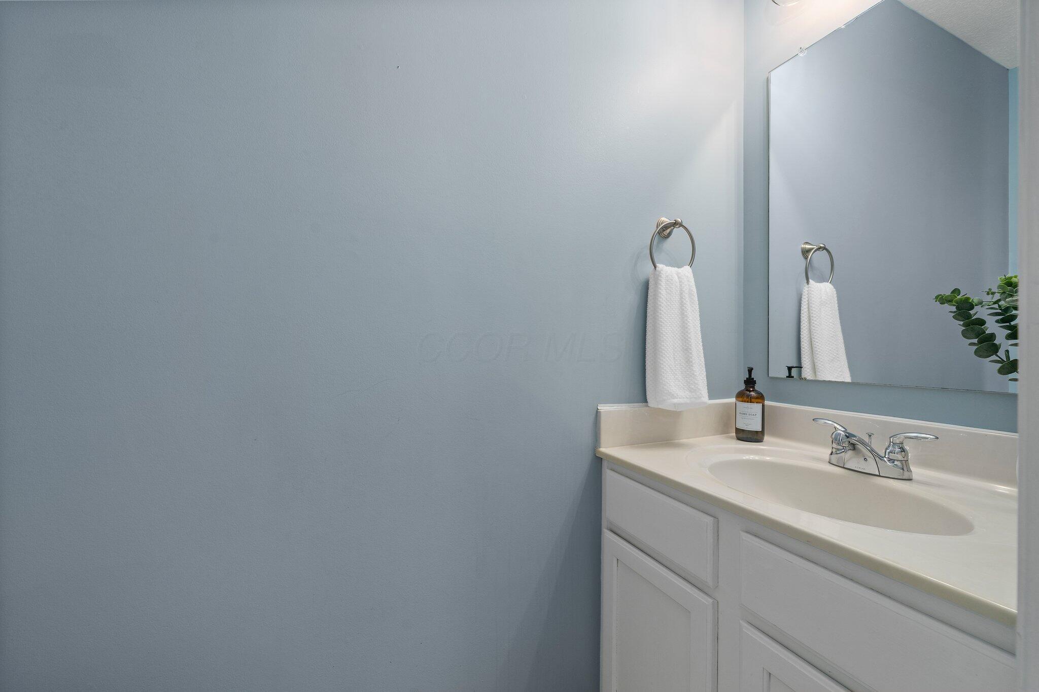 7864 Brianna Drive, Blacklick, Ohio image 27