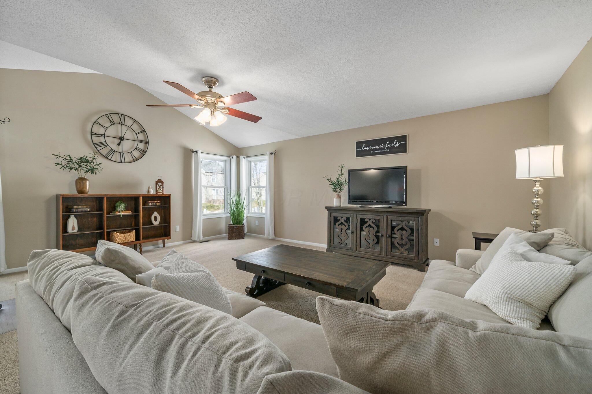 7864 Brianna Drive, Blacklick, Ohio image 23