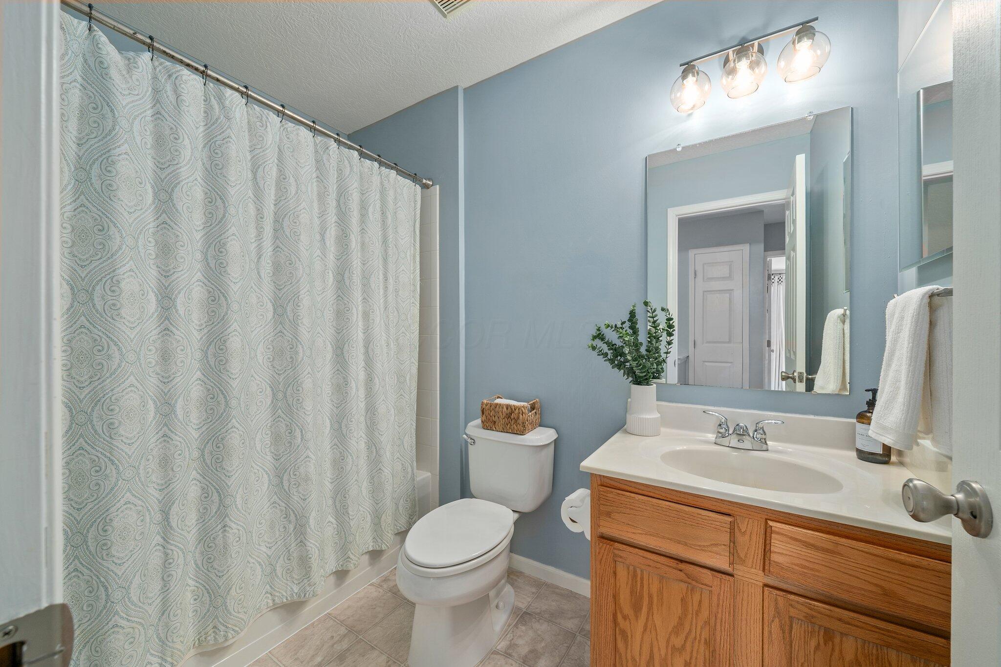 7864 Brianna Drive, Blacklick, Ohio image 40