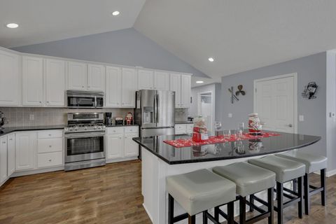 Tiny photo for 502 Providence Lane, Hebron, OH 43025 (MLS # 225045551)