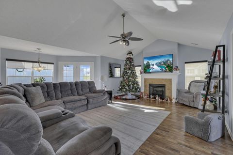 Tiny photo for 502 Providence Lane, Hebron, OH 43025 (MLS # 225045551)