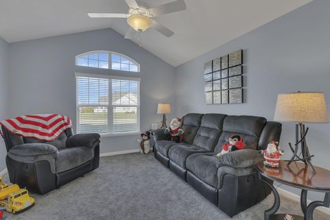 Tiny photo for 502 Providence Lane, Hebron, OH 43025 (MLS # 225045551)