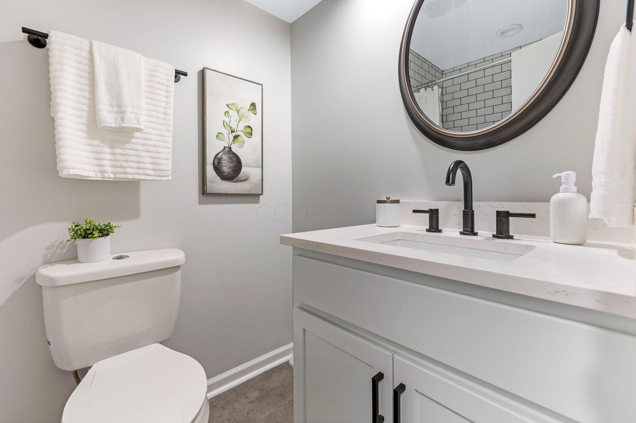 5786 Thompson Road, Columbus, Ohio image 24