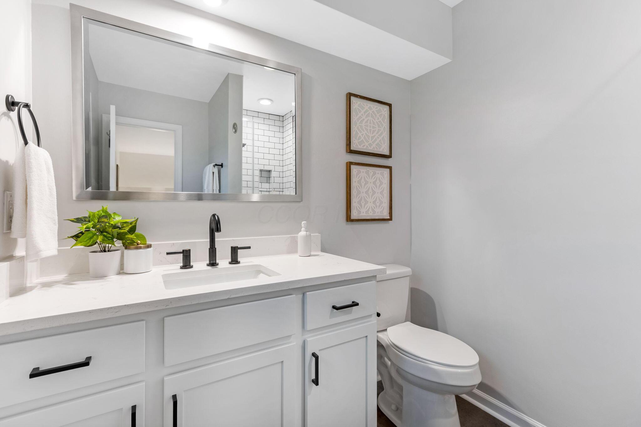 5786 Thompson Road, Columbus, Ohio image 32