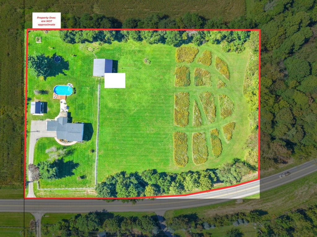 Photo of 3270 Lancaster Road, Granville, OH 43023 (MLS # 226037428)