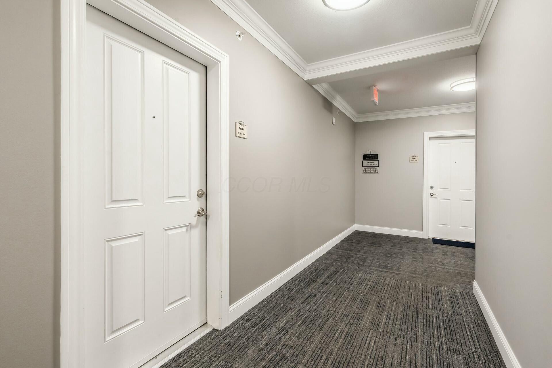 960 Perry Street #301, Columbus, Ohio image 3