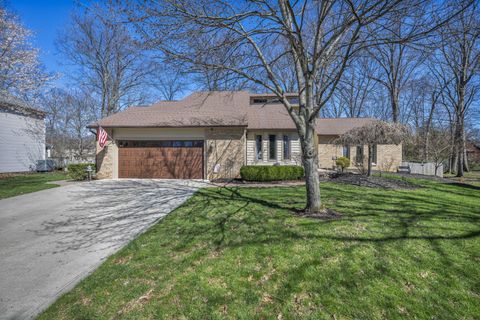 Photo of 479 Deer Run Court, Westerville, OH 43081 (MLS # 226009042)