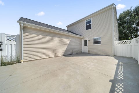 Tiny photo for 7202 Hillmont Drive, New Albany, OH 43054 (MLS # 226033769)