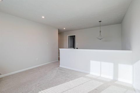 Tiny photo for 320 Chevington Chase, Tipp City, OH 45371 (MLS # 226008176)