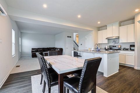 Tiny photo for 320 Chevington Chase, Tipp City, OH 45371 (MLS # 226008176)