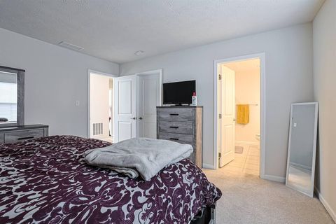 Tiny photo for 320 Chevington Chase, Tipp City, OH 45371 (MLS # 226008176)