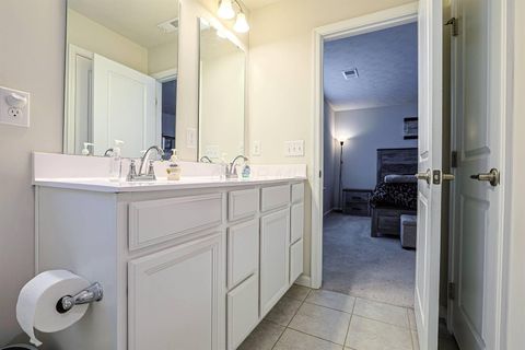 Tiny photo for 320 Chevington Chase, Tipp City, OH 45371 (MLS # 226008176)