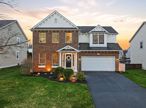 Photo of 565 Apple Valley Circle, Delaware, OH 43015 (MLS # 226009940)