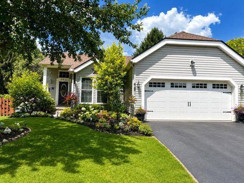 Photo of 200 Evening Way, Pickerington, OH 43147 (MLS # 226023339)